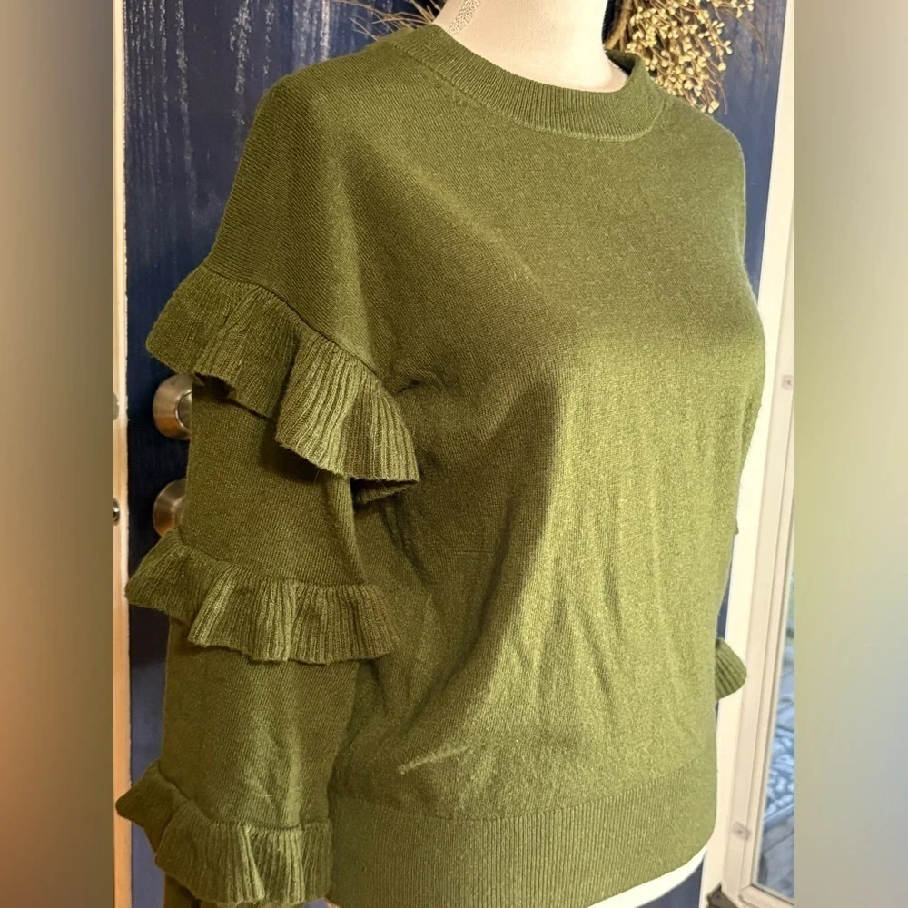 J. Crew Ruffle Sleeve Wool Blend Sweater in Olive Green size XS